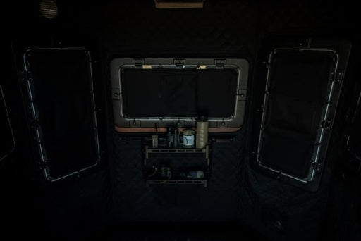 Approach Shelf Grizzly