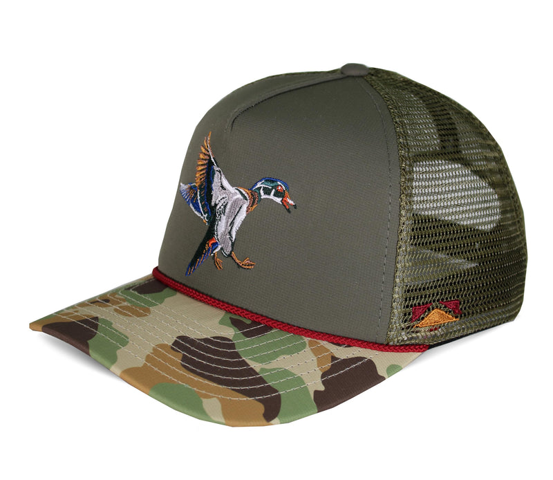 Paramount Outdoors Hat 5-Panel Throwback Fly Fishing Trucker hat with Quick Dry Fabric and Stretch Comfort Snapback